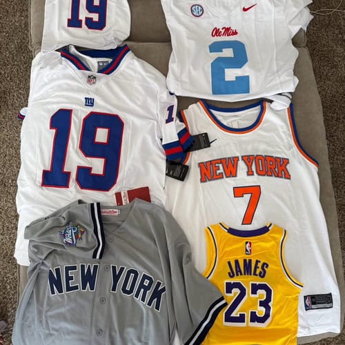 Custom Red White-Black Performance T-Shirt photo review